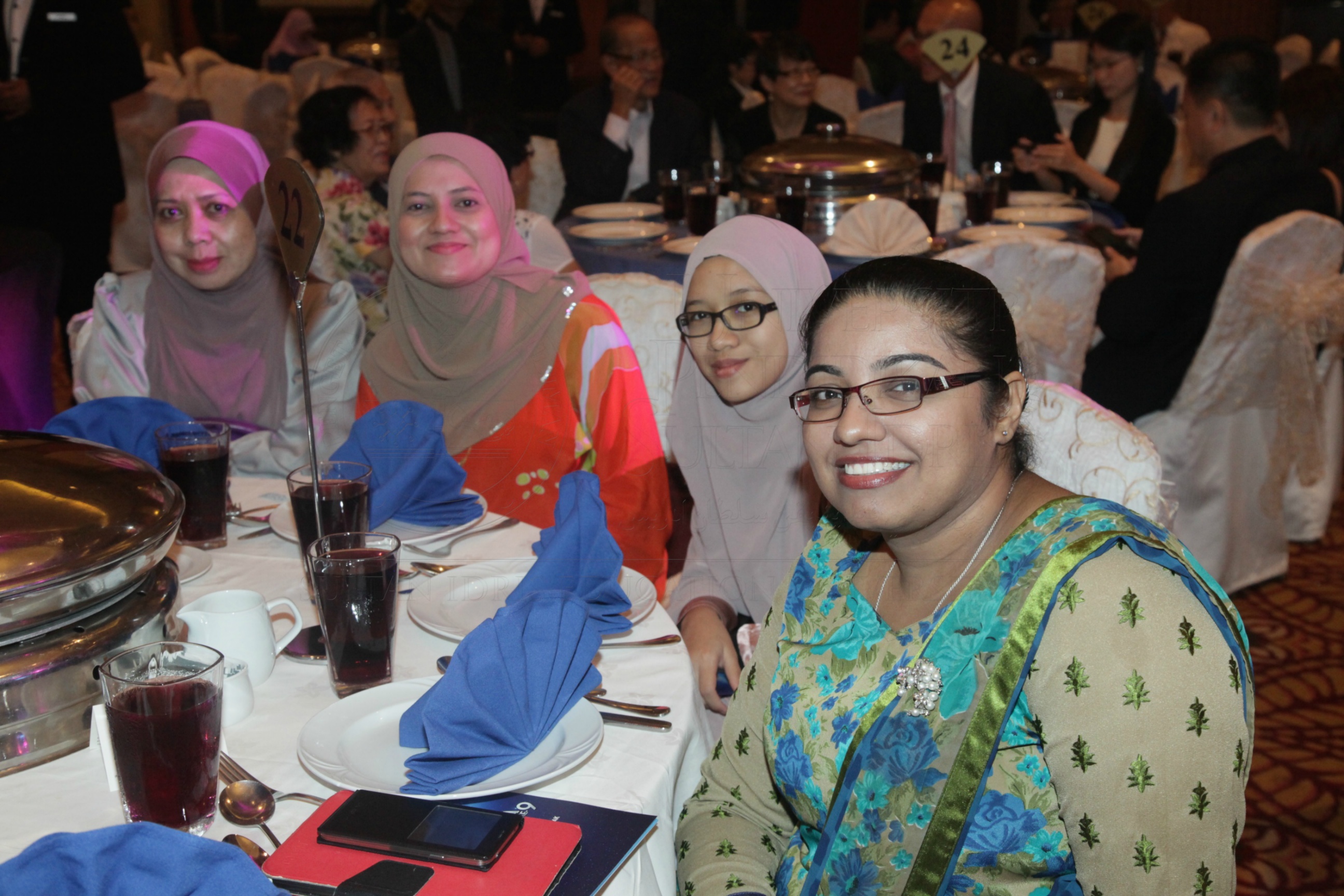 PRO15 147 AKN IMG 1229